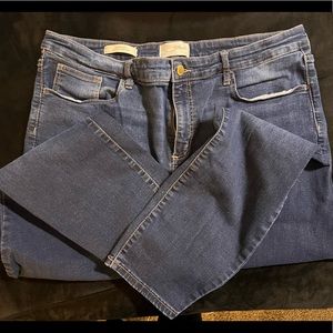 Size 16 - Universal Thread Jeans